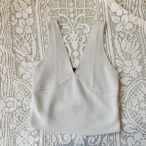 Banana Republic Off-White Ribbed V-Neck Crop Top